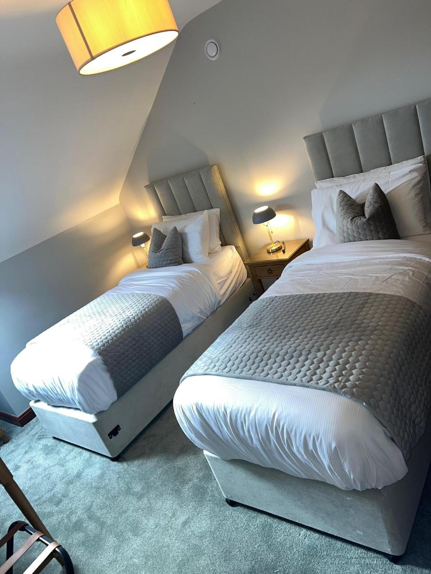 The Brook Lodge Galway Esterno foto