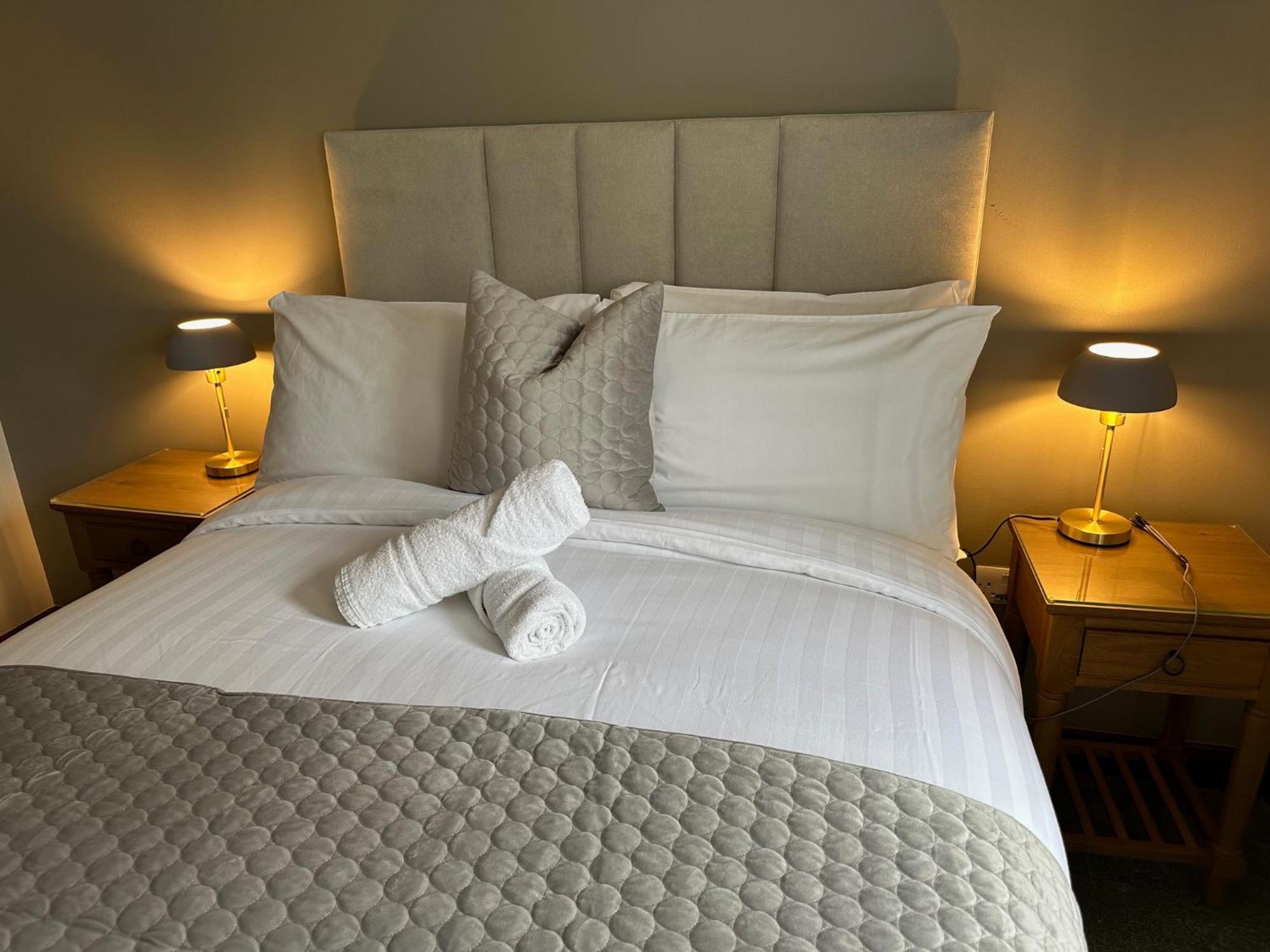 The Brook Lodge Galway Esterno foto